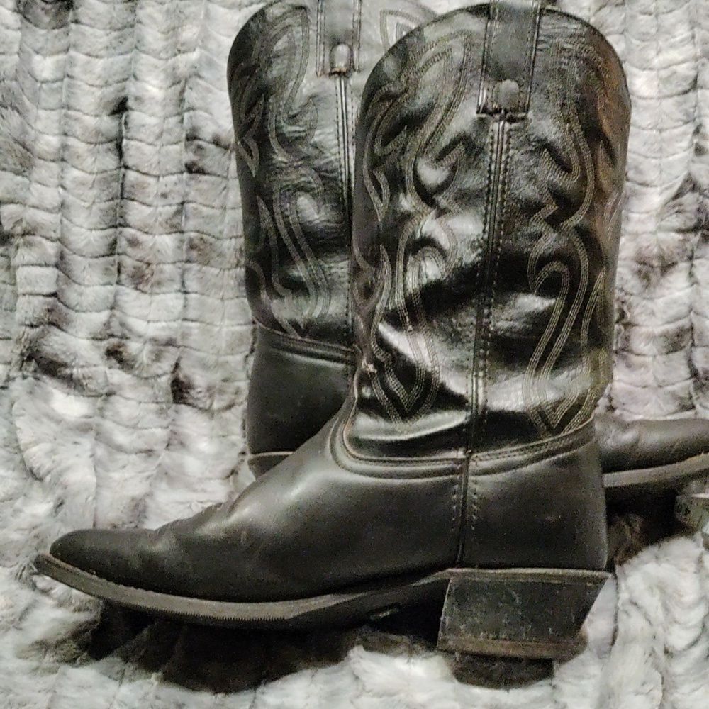 Biltrite Men's Cowboy Boots - Picture 2 of 5